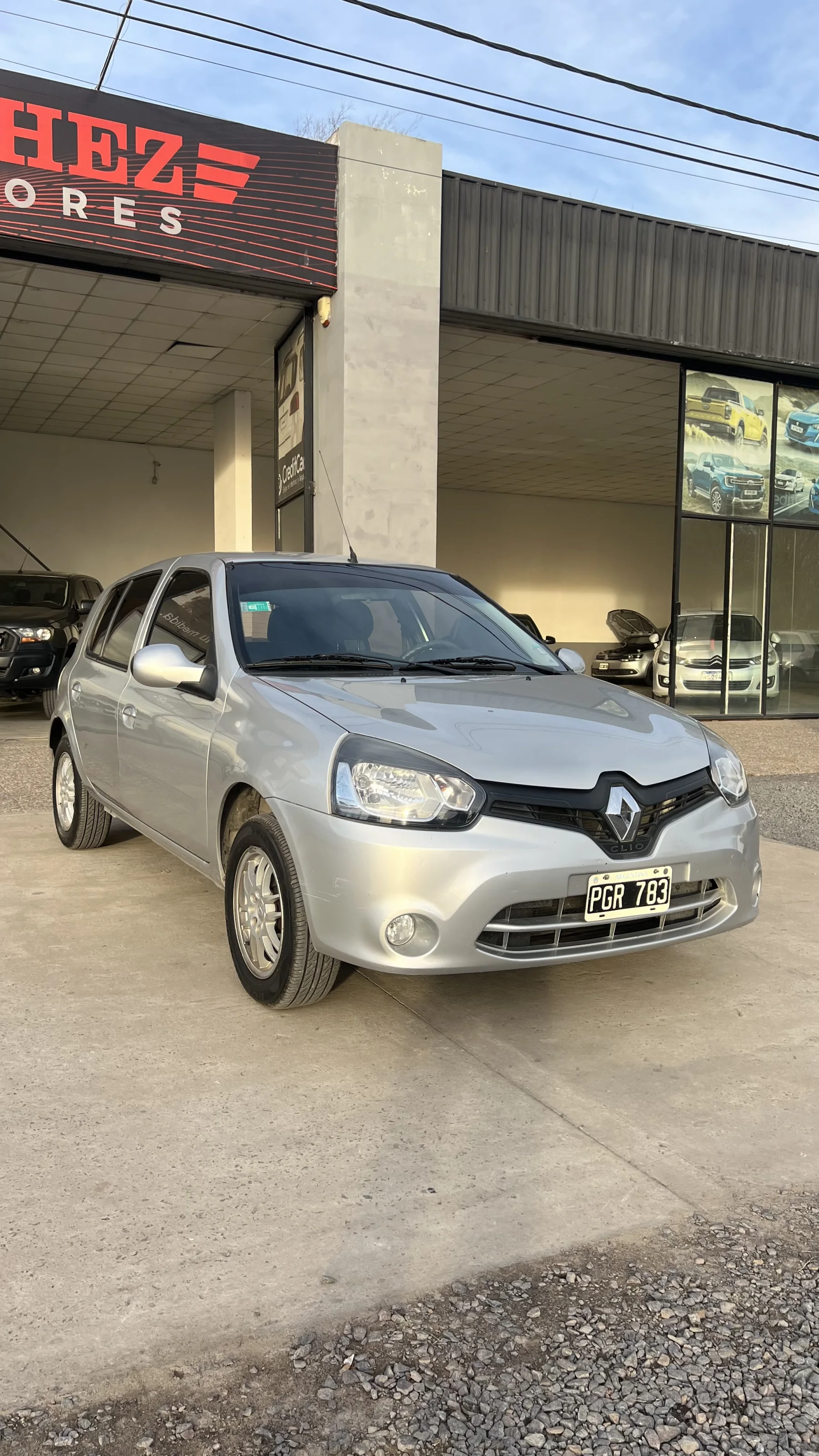 Renault CLIO MÍO 5P DYNAMIQUE SAT