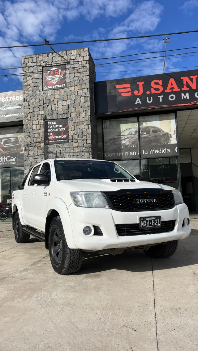 Toyota HILUX 4x4 Sr